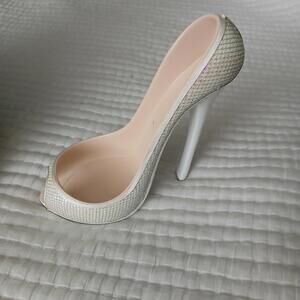 Wild Eye Designs Bejeweled Ceramic Stiletto White‎ Bottle Holder